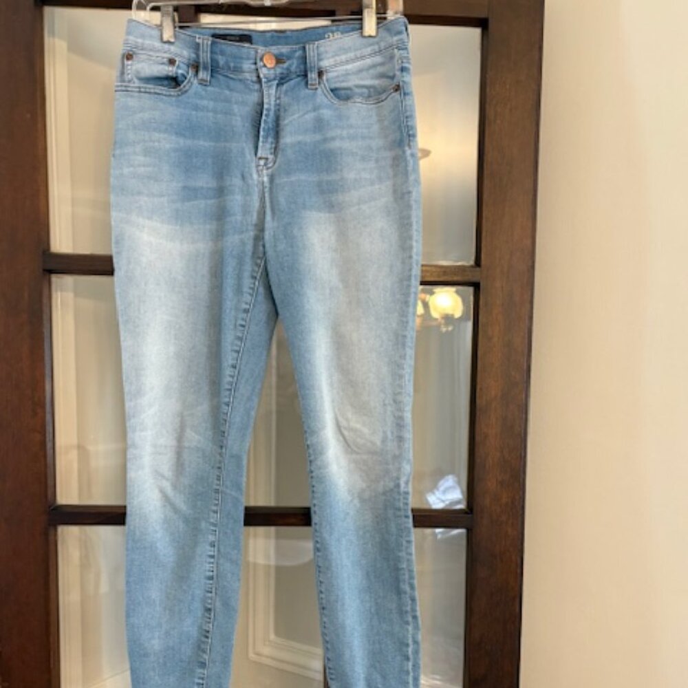 J.Crew Lookout High Rise Crop Jeans, Size 6.
